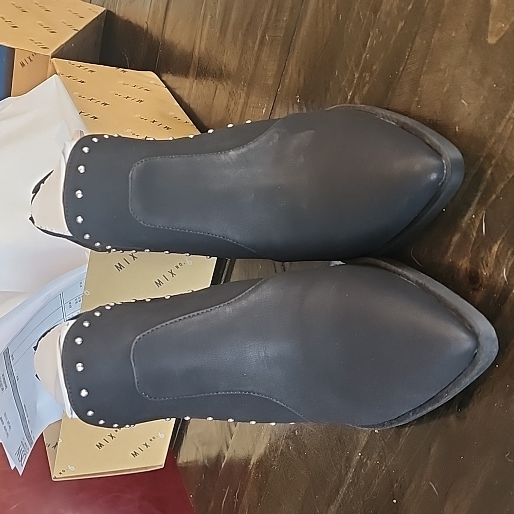Booties - Picture 2 of 5
